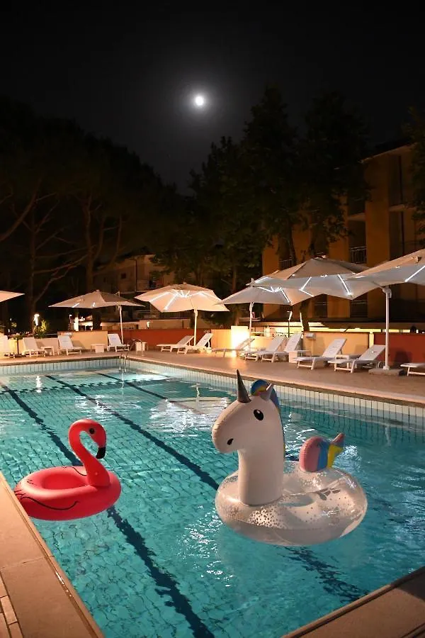 Elisabetta Hotel Cesenatico 3*,