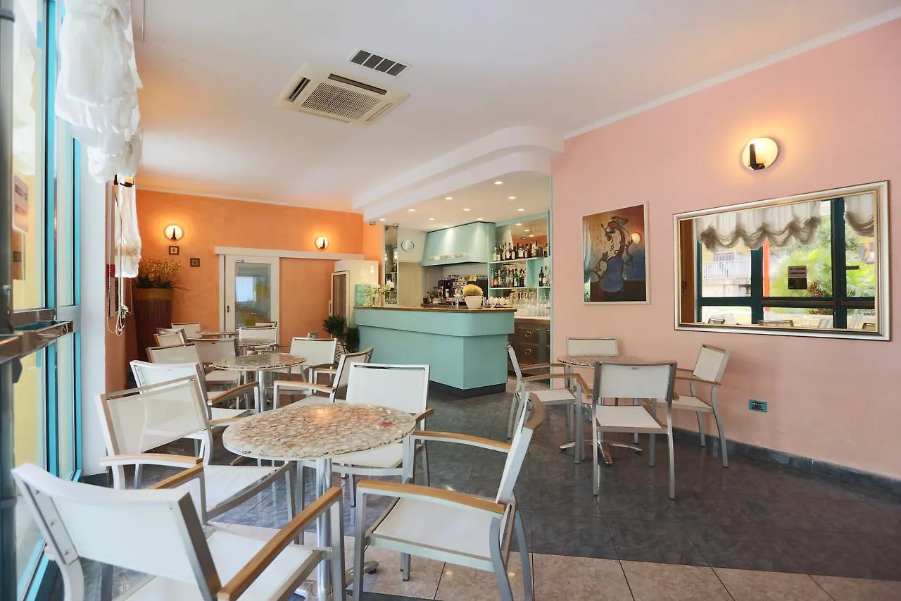 Elisabetta Hotel Cesenatico 3*,  Italy